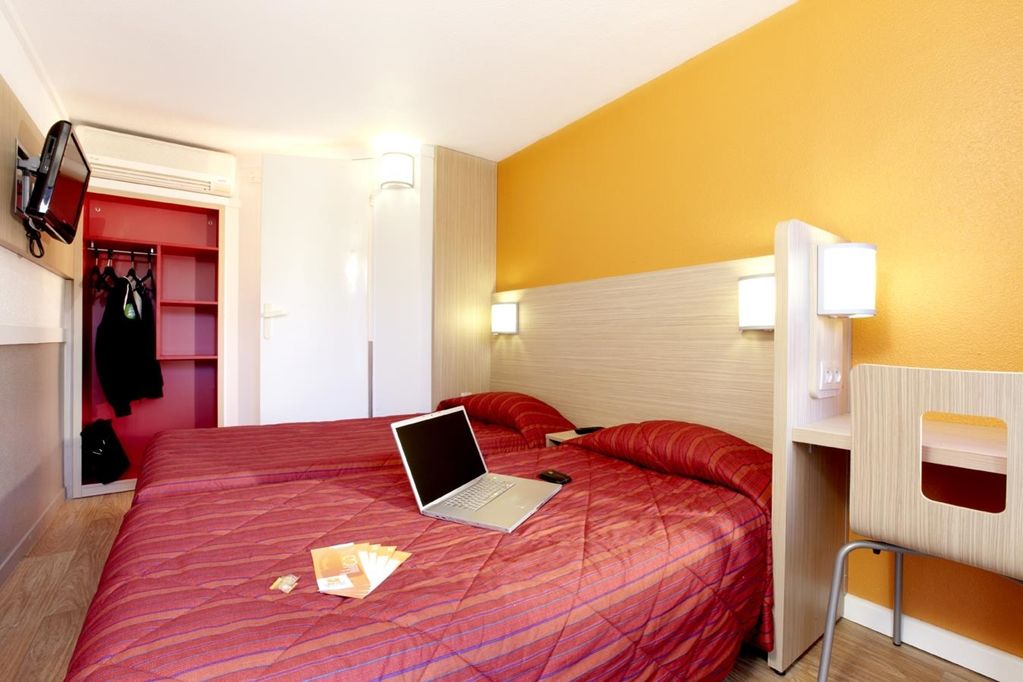 Premiere Classe Bordeaux Eysines-Tour De Gassies Номер фото