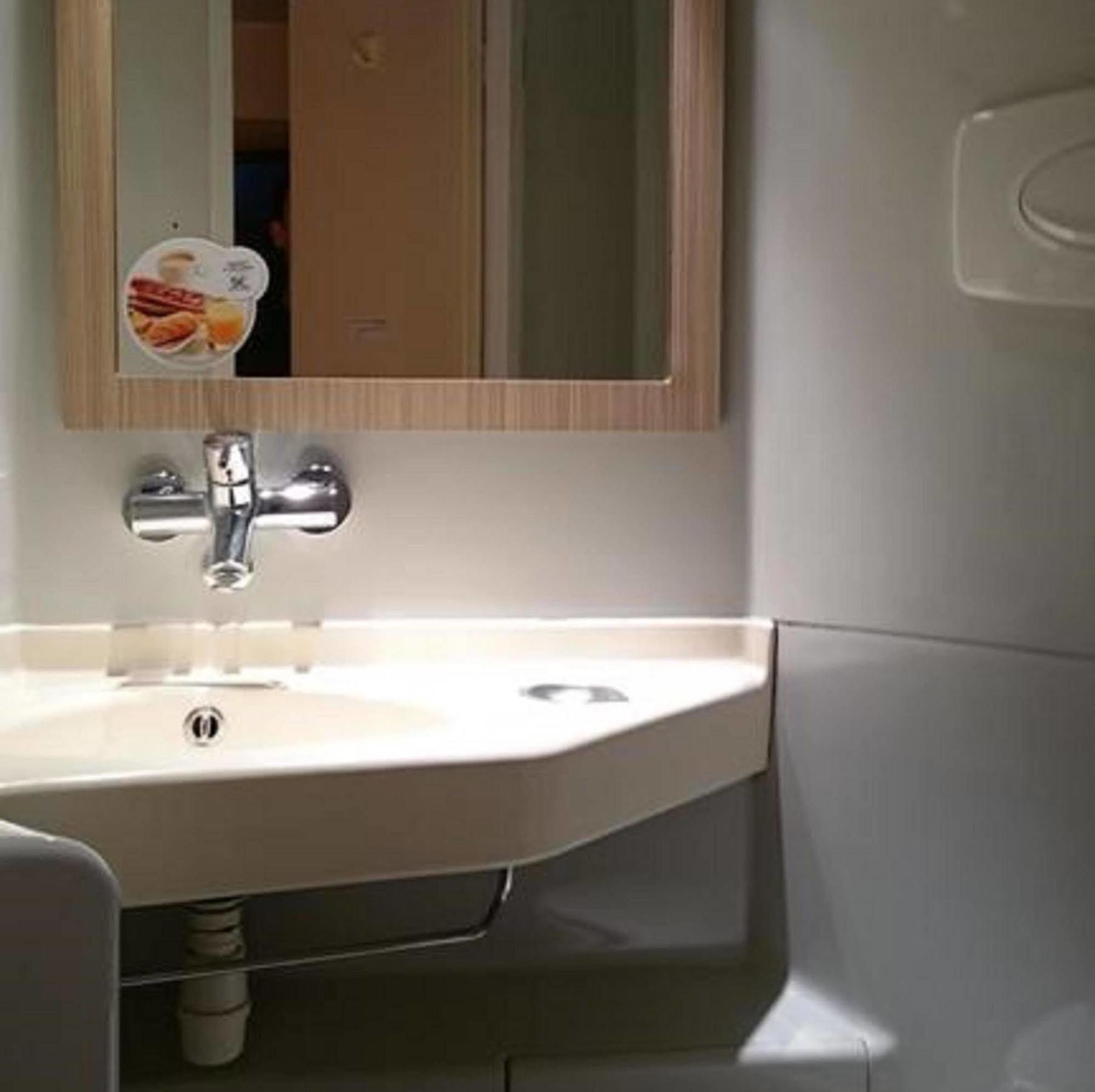 Premiere Classe Bordeaux Eysines-Tour De Gassies Экстерьер фото